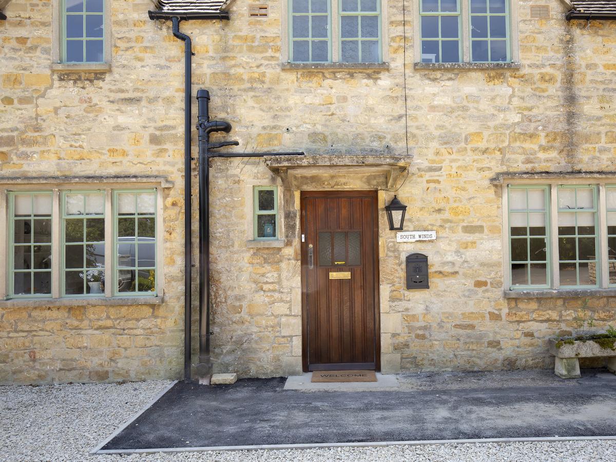 South Winds Villa Bourton-on-the-Water Екстериор снимка