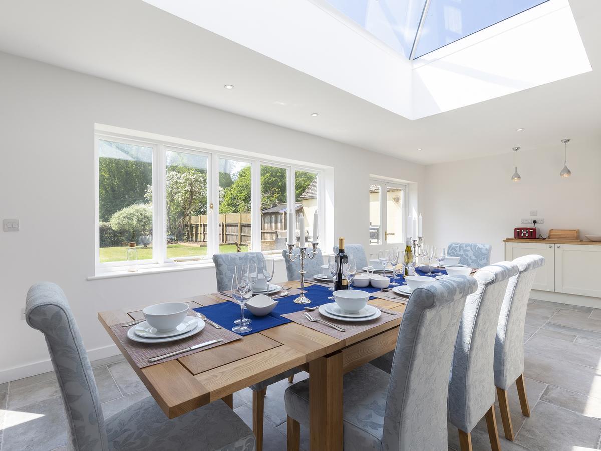 South Winds Villa Bourton-on-the-Water Екстериор снимка
