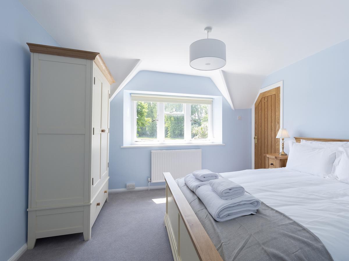 South Winds Villa Bourton-on-the-Water Екстериор снимка
