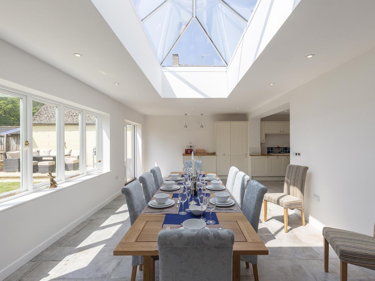South Winds Villa Bourton-on-the-Water Екстериор снимка