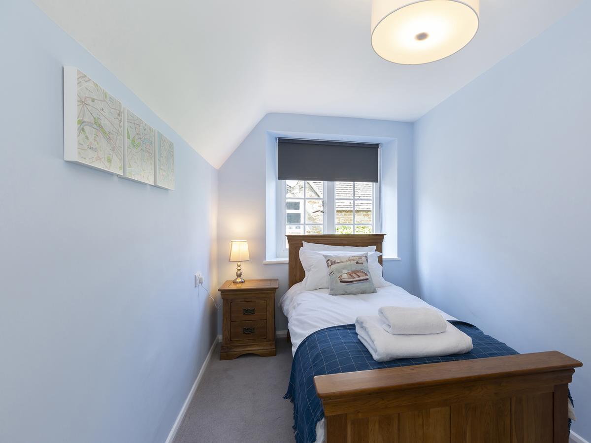 South Winds Villa Bourton-on-the-Water Екстериор снимка