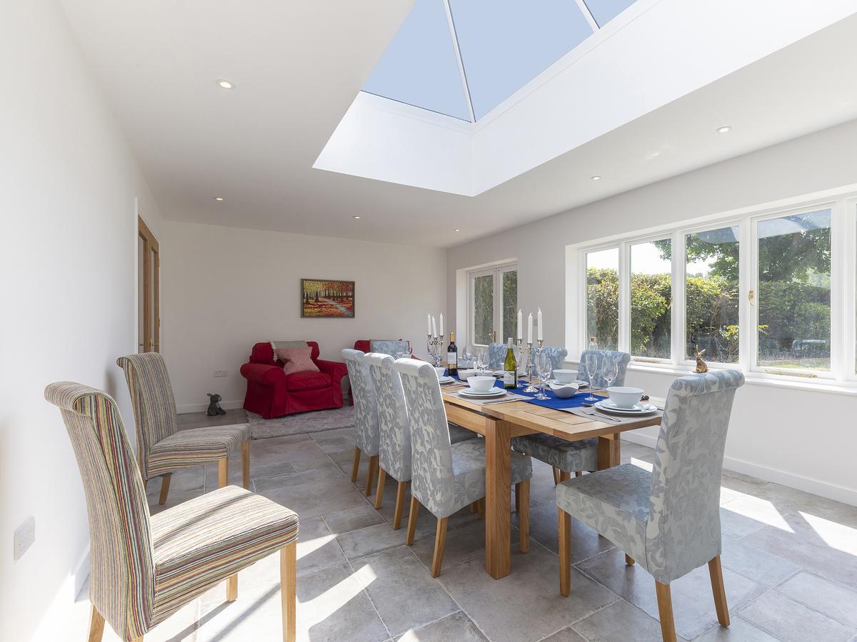 South Winds Villa Bourton-on-the-Water Екстериор снимка