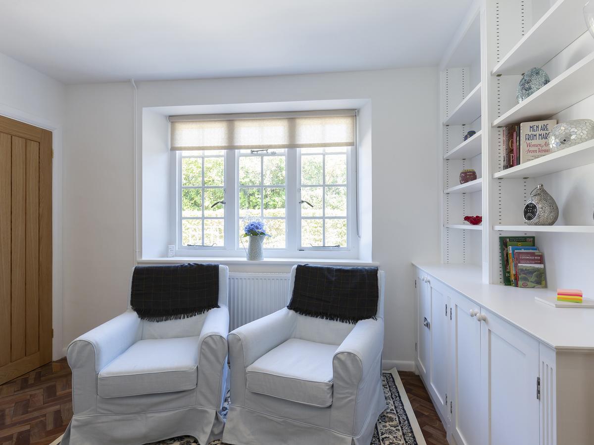 South Winds Villa Bourton-on-the-Water Екстериор снимка
